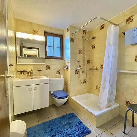 Linder Appartement-fewo- Dusche Oder Bad- Wc 4-bettwohnung By Interhome شقة *